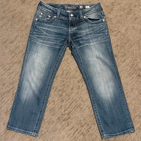 Miss Me Capris Sz28 Angel Wing Excellent Condition Hardly Worn, Beautiful Style - Picture 3 of 10
